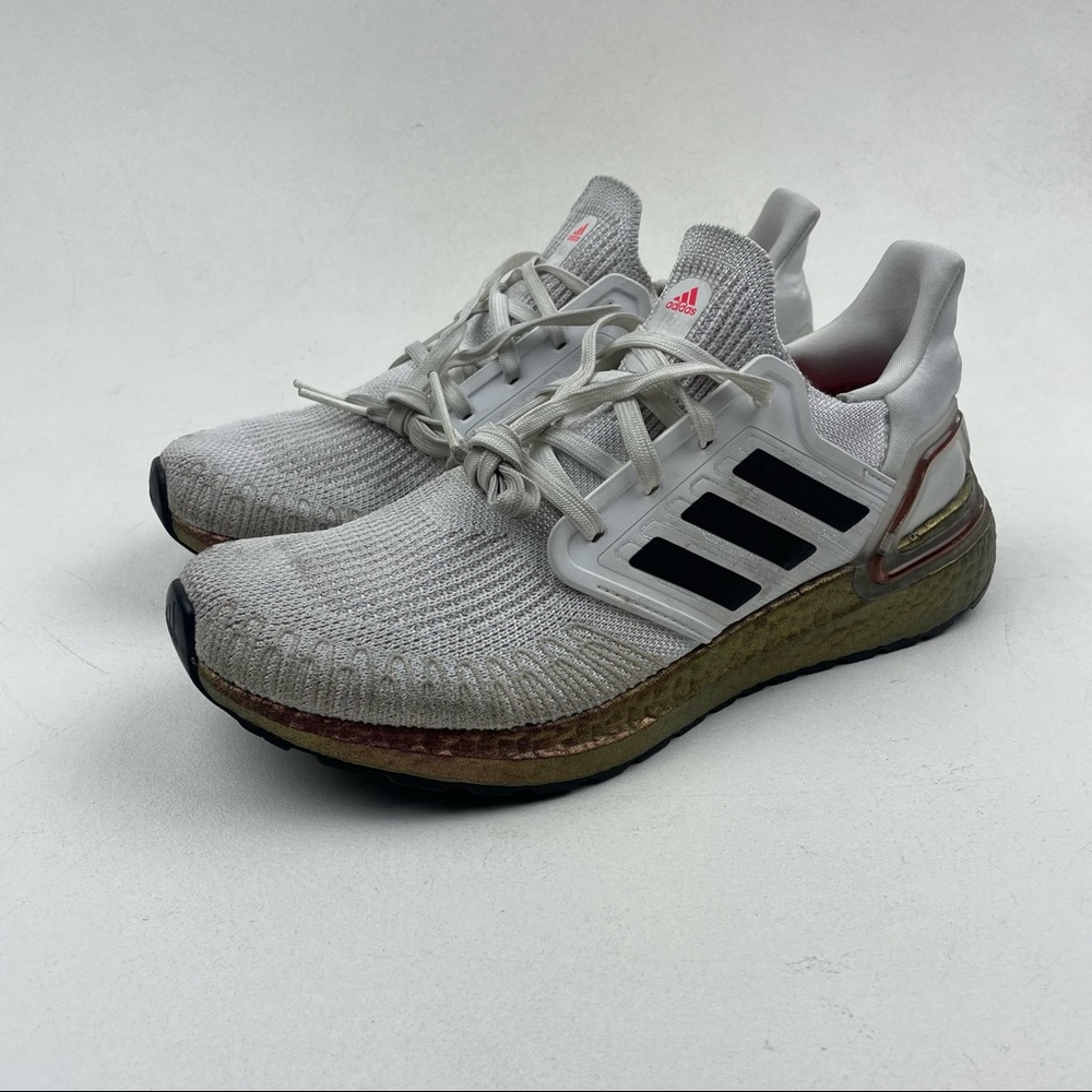 Adidas UltraBoost 20 FV4389 Grey and Signal Coral Running Shoes Size 9